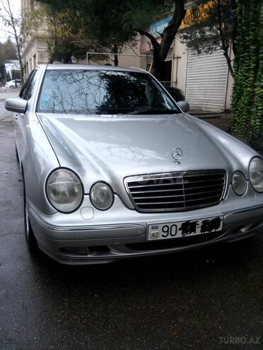 Mercedes E 240 1999, 225,988 km - 2.4 l - Bakı