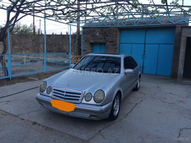 Mercedes E 280 1997, 245,236 km - 2.8 l - Bakı