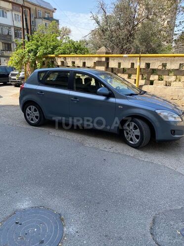 Kia Ceed 2007, 285,000 km - 1.6 l - Bakı