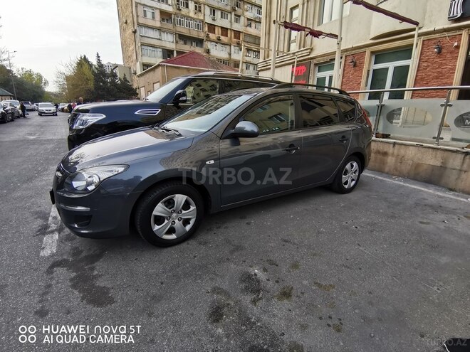 Hyundai i30 2009, 186,000 km - 1.6 l - Bakı