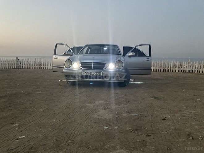 Mercedes E 240 2001, 378,000 km - 2.6 l - Ağdaş