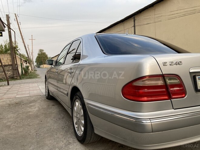 Mercedes E 240 2001, 378,000 km - 2.6 l - Ağdaş