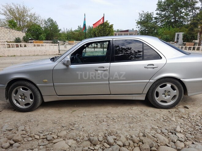 Mercedes C 230 1999, 450,000 km - 2.3 l - Goranboy
