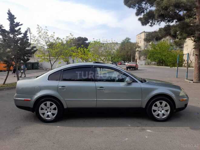 Volkswagen Passat 2004, 230,000 km - 1.8 l - Bakı