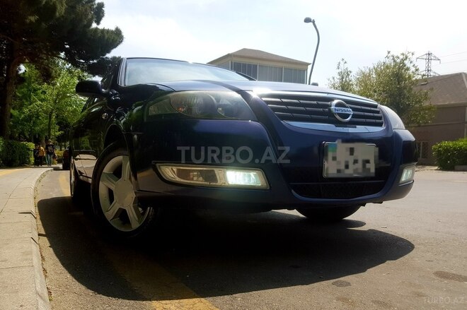 Nissan Sunny 2010, 180,000 km - 1.6 l - Bakı