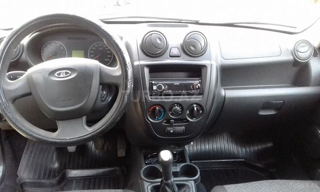 LADA (VAZ) Granta 2013, 118,000 km - 1.6 l - Qusar