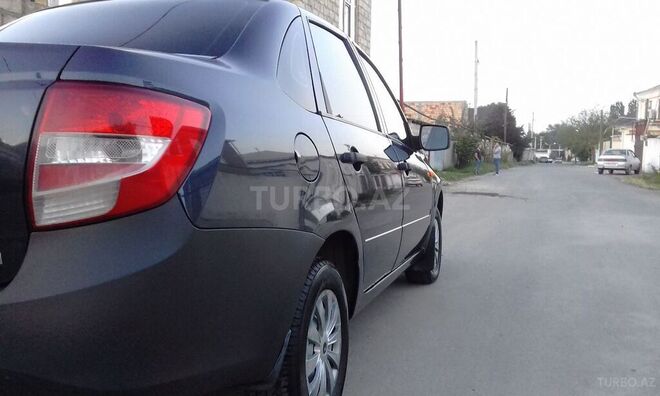 LADA (VAZ) Granta 2013, 118,000 km - 1.6 l - Qusar