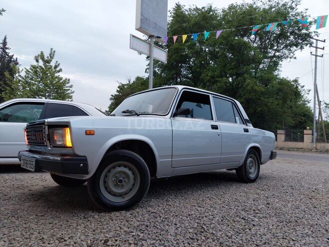 LADA (VAZ) 2107 2010, 49,000 km - 1.6 l - Astara