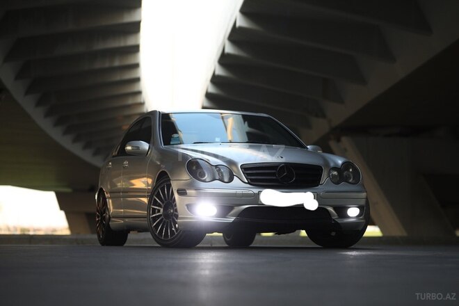 Mercedes C 230 2005, 240,000 km - 2.5 л - Bakı