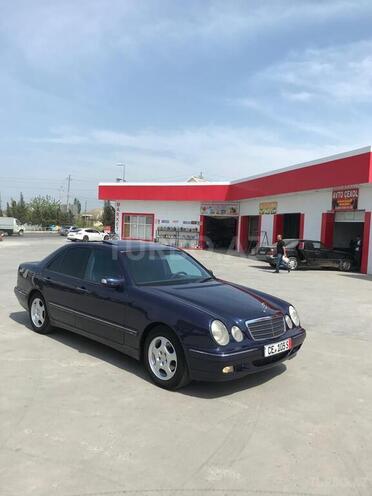 Mercedes E 220 2000, 296,000 km - 2.2 l - Sabirabad