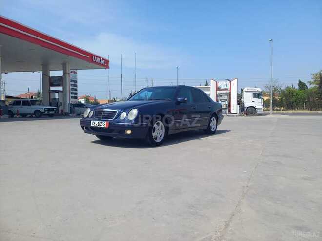 Mercedes E 220 2000, 296,000 km - 2.2 l - Sabirabad