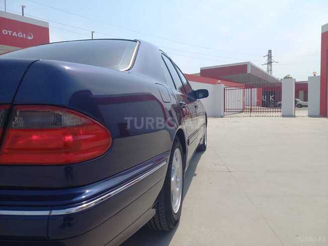 Mercedes E 220 2000, 296,000 km - 2.2 l - Sabirabad