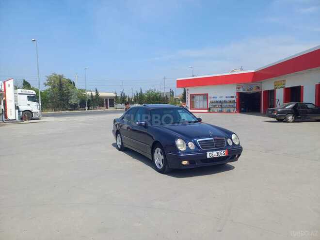 Mercedes E 220 2000, 296,000 km - 2.2 l - Sabirabad
