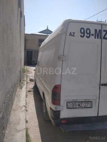 Mercedes Sprinter 313 2002, 385,000 km - 2.2 l - Bakı