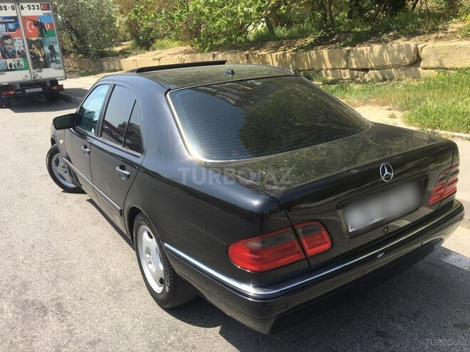 Mercedes E 280 1998, 334,300 km - 2.8 l - Bakı
