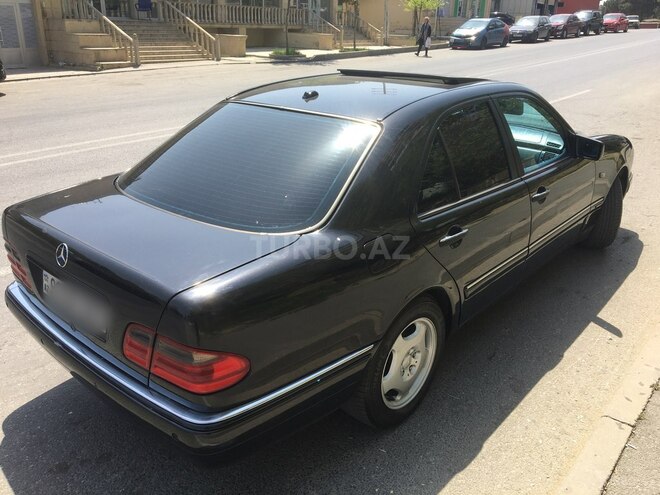 Mercedes E 280 1998, 334,300 km - 2.8 l - Bakı