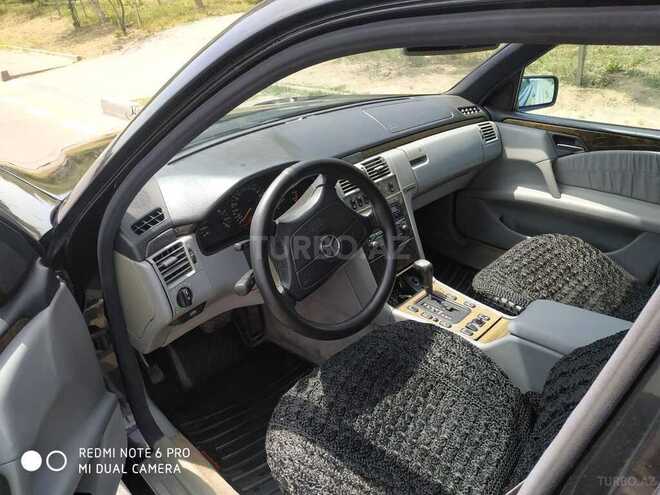 Mercedes E 280 1998, 334,300 km - 2.8 l - Bakı