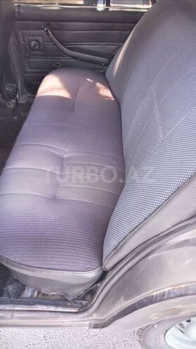 LADA (VAZ) 2107 2010, 25,000 km - 1.6 л - Neftçala