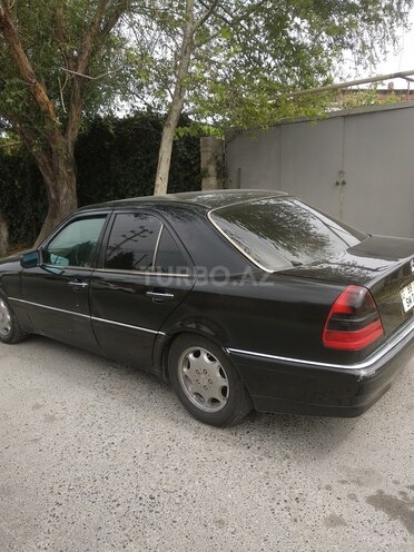Mercedes C 220 1995, 643,738 km - 2.2 l - Bakı