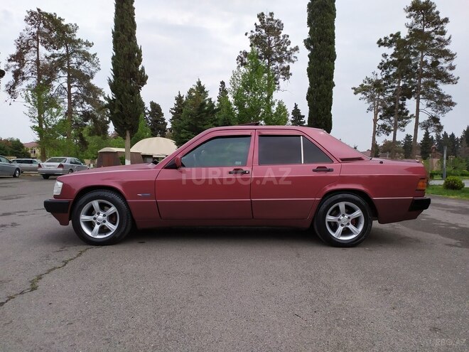 Mercedes 190 1992, 350,000 km - 2.0 l - İmişli
