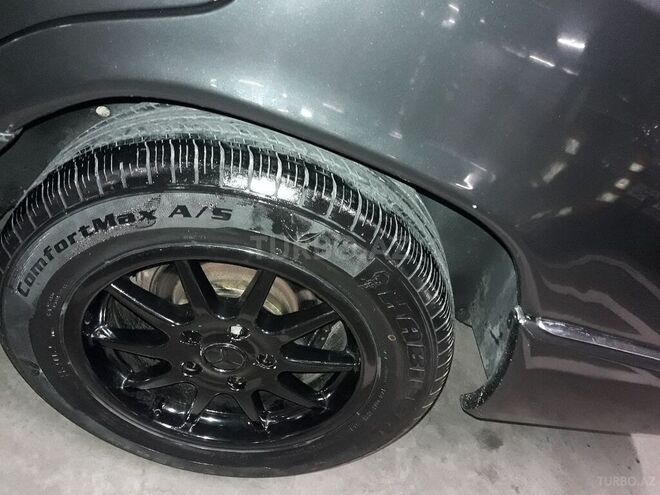 Mercedes E 220 1993, 500,000 km - 2.2 л - Bakı