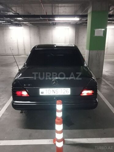Mercedes E 220 1993, 500,000 km - 2.2 л - Bakı