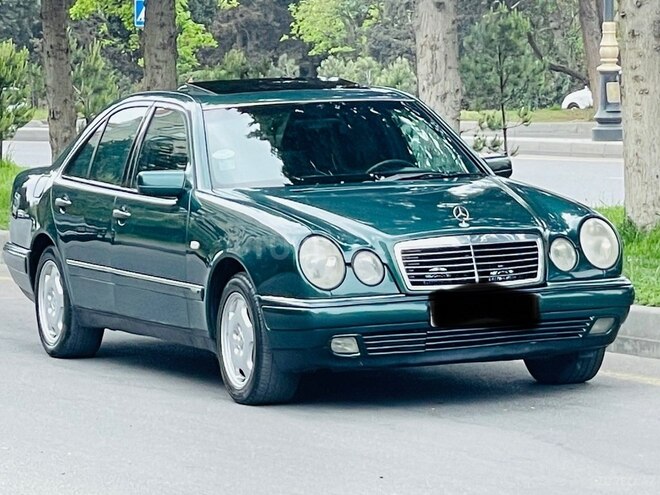Mercedes E 230 1997, 220,559 km - 2.3 l - Bakı