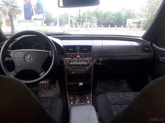 Mercedes C 220 1999, 272,447 km - 2.2 l - Şirvan