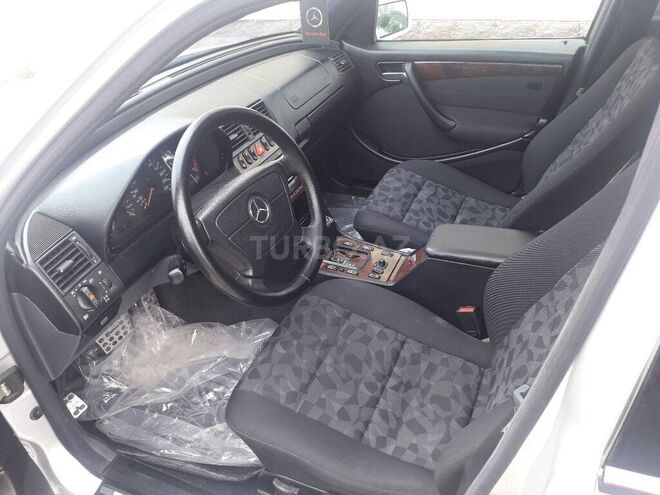 Mercedes C 220 1999, 272,447 km - 2.2 l - Şirvan