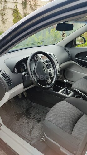 Kia Ceed 2008, 288,000 km - 1.6 l - Bakı