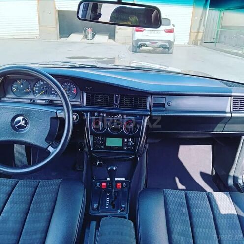 Mercedes 190 1991, 360,000 km - 2.0 л - Şirvan