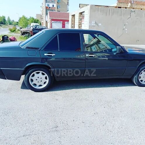 Mercedes 190 1991, 360,000 km - 2.0 л - Şirvan
