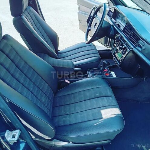 Mercedes 190 1991, 360,000 km - 2.0 л - Şirvan