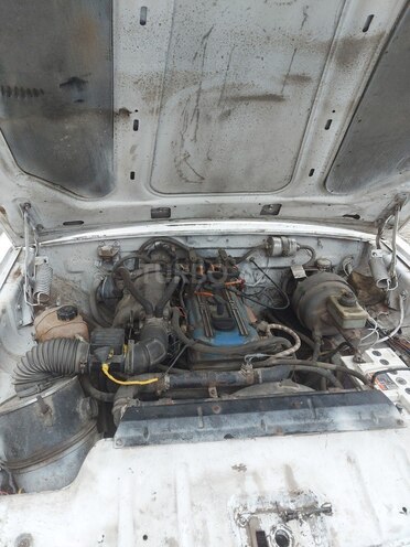 GAZ 3110 1999, 18,700 km - 2.4 л - Şirvan