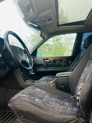 Mercedes E 320 1998, 380,000 km - 3.2 l - Bakı