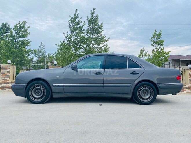 Mercedes E 320 1998, 380,000 km - 3.2 l - Bakı