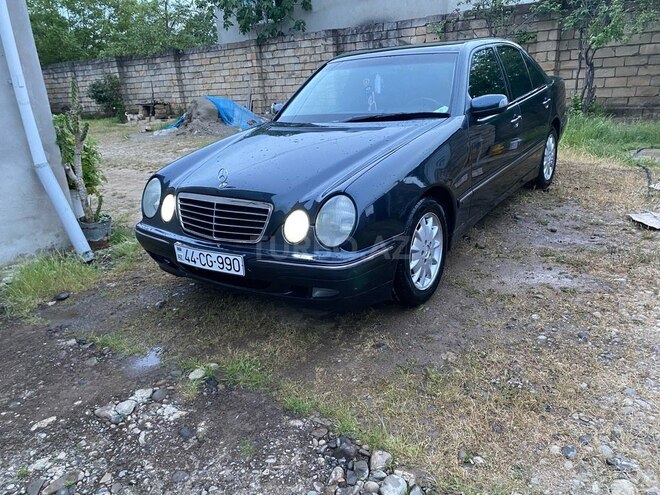 Mercedes E 200 1999, 490,000 km - 2.0 l - Masallı