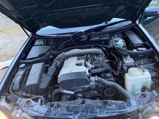 Mercedes E 200 1999, 490,000 km - 2.0 l - Masallı