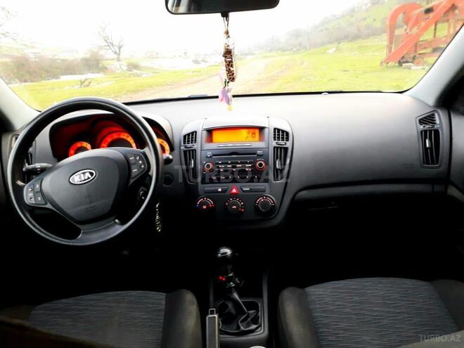 Kia Ceed 2007, 220,300 km - 1.4 l - Quba