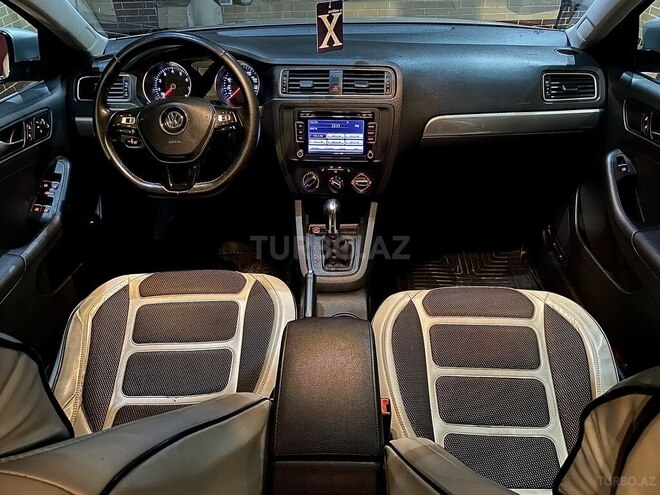 Volkswagen Jetta 2016, 115,068 km - 1.8 л - Bakı