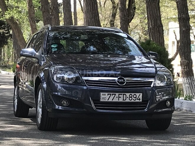 Opel Astra 2010, 191,000 km - 1.4 l - Bakı
