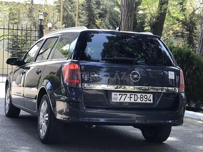 Opel Astra 2010, 191,000 km - 1.4 l - Bakı