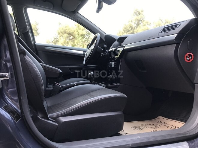 Opel Astra 2010, 191,000 km - 1.4 l - Bakı