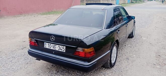 Mercedes E 250 1993, 217,490 km - 2.5 l - Cəlilabad