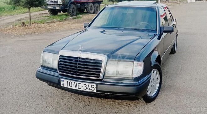 Mercedes E 250 1993, 217,490 km - 2.5 l - Cəlilabad