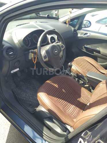 Opel Corsa 2007, 174,000 km - 1.2 л - Göyçay