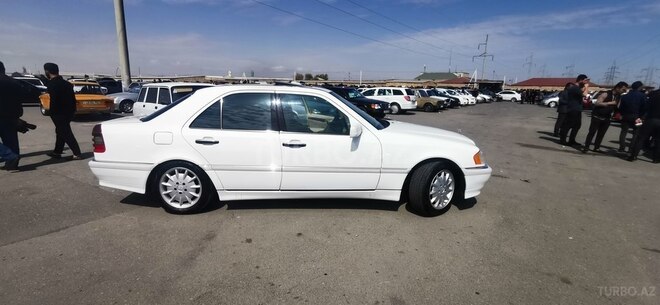 Mercedes C 230 1998, 257,683 km - 2.3 l - Bakı