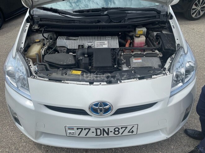 Toyota Prius 2011, 268,760 km - 1.8 l - Bakı