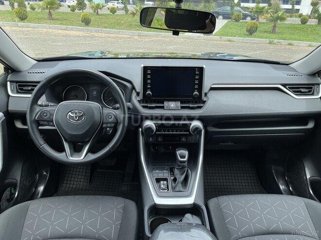 Toyota RAV4 2021, 31,300 km - 2.0 l - Bakı