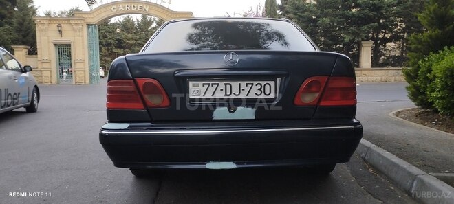 Mercedes E 200 1997, 590,000 km - 2.0 l - Bakı